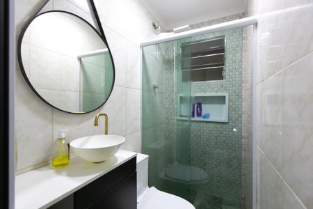 Casa à venda com 150m², 4 quartos e 2 vagas Casa à venda com 150m², 4 quartos e 2 vagasBanheiro