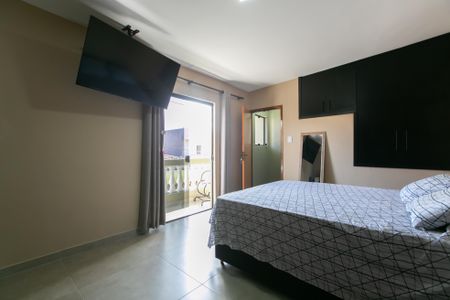 Casa à venda com 150m², 4 quartos e 2 vagas Casa à venda com 150m², 4 quartos e 2 vagasSuíte