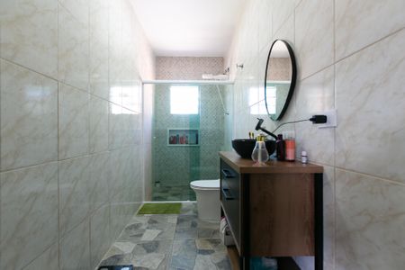 Casa à venda com 150m², 4 quartos e 2 vagas Casa à venda com 150m², 4 quartos e 2 vagasBanheiro da Suíte