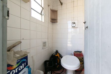 Casa à venda com 150m², 4 quartos e 2 vagas Casa à venda com 150m², 4 quartos e 2 vagasBanheiro 3