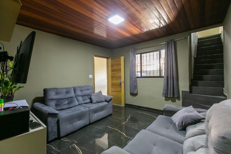 Casa à venda com 150m², 4 quartos e 2 vagas Casa à venda com 150m², 4 quartos e 2 vagasSala