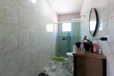 Casa à venda com 150m², 4 quartos e 2 vagas Casa à venda com 150m², 4 quartos e 2 vagasBanheiro da Suíte