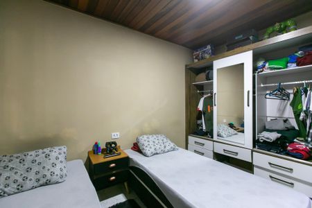 Casa à venda com 150m², 4 quartos e 2 vagas Casa à venda com 150m², 4 quartos e 2 vagasQuarto 1