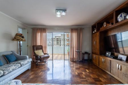 Apartamento à venda com 240m², 3 quartos e 2 vagasSala
