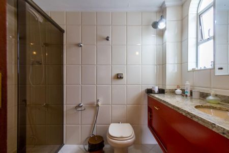 Apartamento à venda com 240m², 3 quartos e 2 vagasBanheiro/Sacada/Quarto 3