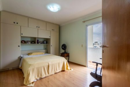 Apartamento à venda com 240m², 3 quartos e 2 vagasQuarto 3