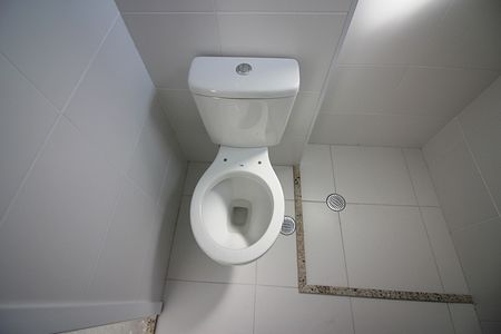 Apartamento à venda com 75m², 2 quartos e 2 vagasSuíte Banheiro