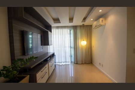 Apartamento à venda com 70m², 2 quartos e 1 vagaSala