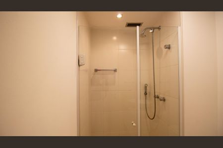 Apartamento à venda com 70m², 2 quartos e 1 vagaBanheiro Social