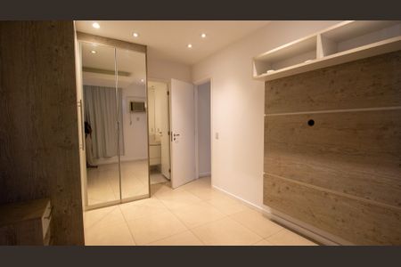 Apartamento à venda com 70m², 2 quartos e 1 vagaSuíte