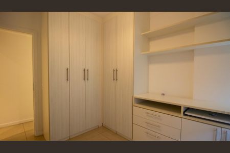 Apartamento à venda com 70m², 2 quartos e 1 vagaQuarto