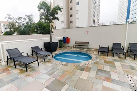 Apartamento para alugar com 72m², 2 quartos e 2 vagas Apartamento para alugar com 72m², 2 quartos e 2 vagasÁrea comum - Piscina
