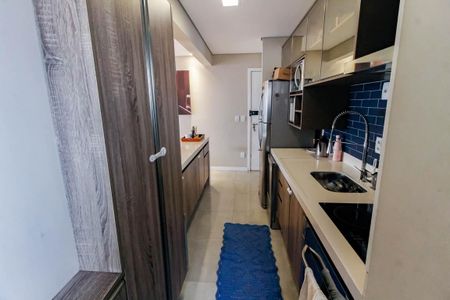 Apartamento para alugar com 72m², 2 quartos e 2 vagas Apartamento para alugar com 72m², 2 quartos e 2 vagasCozinha - Armários
