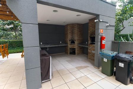 Apartamento para alugar com 72m², 2 quartos e 2 vagas Apartamento para alugar com 72m², 2 quartos e 2 vagasÁrea comum - Churrasqueira