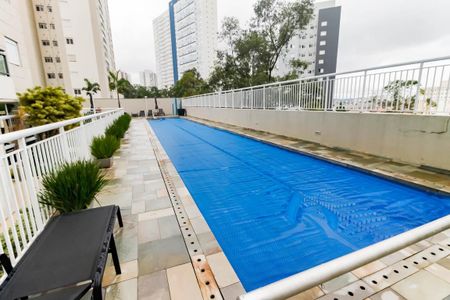Apartamento para alugar com 72m², 2 quartos e 2 vagas Apartamento para alugar com 72m², 2 quartos e 2 vagasÁrea comum - Piscina