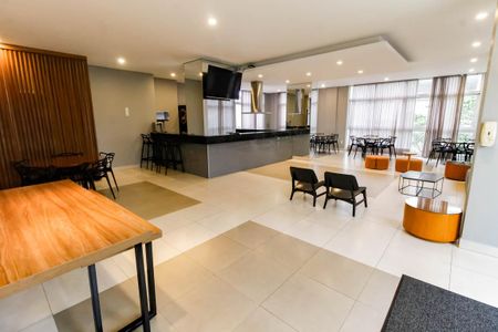 Apartamento para alugar com 72m², 2 quartos e 2 vagas Apartamento para alugar com 72m², 2 quartos e 2 vagasÁrea comum - Salão de festas