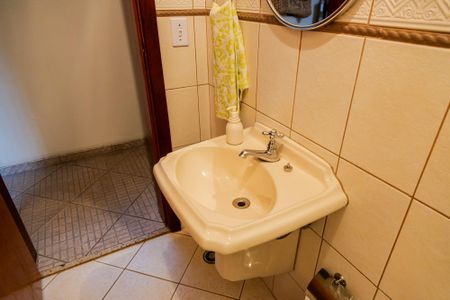 Casa à venda com 356m², 4 quartos e 4 vagas Casa à venda com 356m², 4 quartos e 4 vagasPia