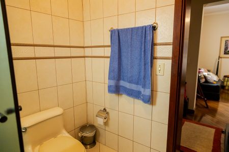 Casa à venda com 356m², 4 quartos e 4 vagas Casa à venda com 356m², 4 quartos e 4 vagasBanheiro da Suíte 3