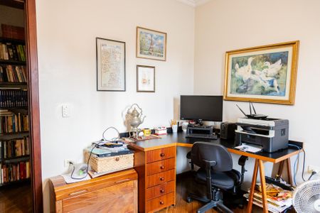 Casa à venda com 356m², 4 quartos e 4 vagas Casa à venda com 356m², 4 quartos e 4 vagasSuíte 3