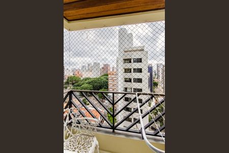 Apartamento à venda com 97m², 3 quartos e 2 vagasVaranda da Suíte