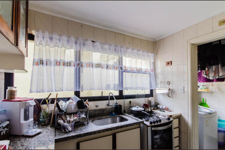 Apartamento à venda com 97m², 3 quartos e 2 vagasCozinha