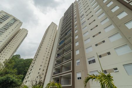 Apartamento para alugar com 76m², 3 quartos e 2 vagasFachada