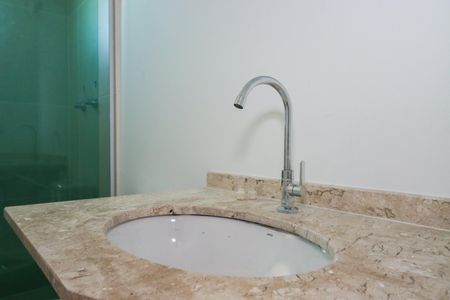 Apartamento para alugar com 76m², 3 quartos e 2 vagasBanheiro da Suíte