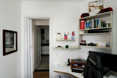 Apartamento à venda com 72m², 3 quartos e 1 vagaQuarto 2