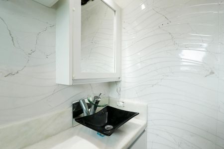 Apartamento à venda com 72m², 3 quartos e 1 vagaBanheiro da Suíte