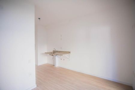 Studio para alugar com 27m², 1 quarto e sem vaga Studio para alugar com 27m², 1 quarto e sem vagaStudio