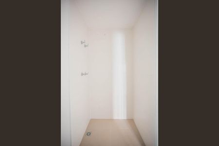 Studio para alugar com 27m², 1 quarto e sem vaga Studio para alugar com 27m², 1 quarto e sem vagaBanheiro