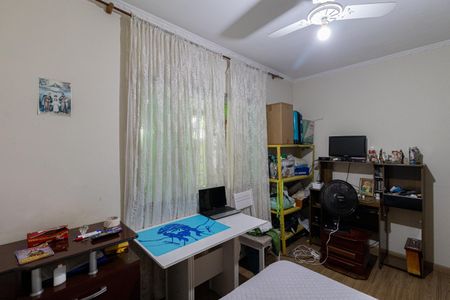 Casa à venda com 250m², 5 quartos e 3 vagasSuíte 2