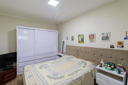 Casa à venda com 250m², 5 quartos e 3 vagasSuíte 1