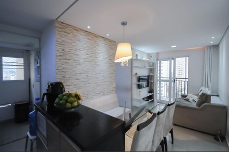 Apartamento à venda com 60m², 3 quartos e 1 vaga Apartamento à venda com 60m², 3 quartos e 1 vagaSala