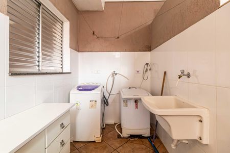 Casa para alugar com 35m², 1 quarto e sem vaga Casa para alugar com 35m², 1 quarto e sem vagaLavanderia