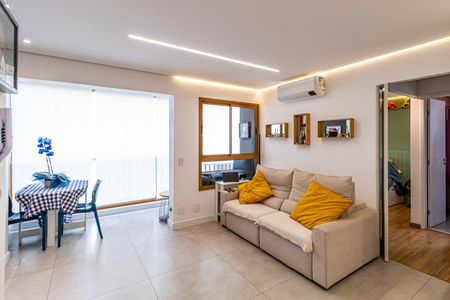 Apartamento à venda com 43m², 1 quarto e sem vaga Apartamento à venda com 43m², 1 quarto e sem vagaSala