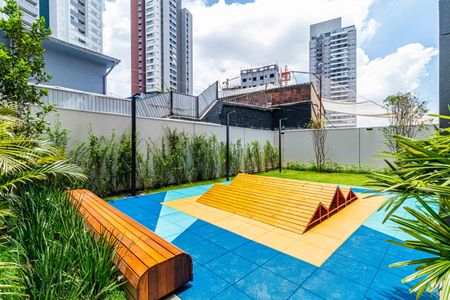 Apartamento à venda com 43m², 1 quarto e sem vaga Apartamento à venda com 43m², 1 quarto e sem vagaÁrea comum - Playground