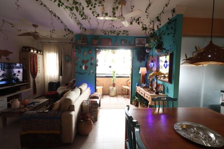 Apartamento à venda com 70m², 2 quartos e 2 vagasSala/Cozinha