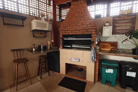 Apartamento à venda com 70m², 2 quartos e 2 vagasÁrea comum - Churrasqueira