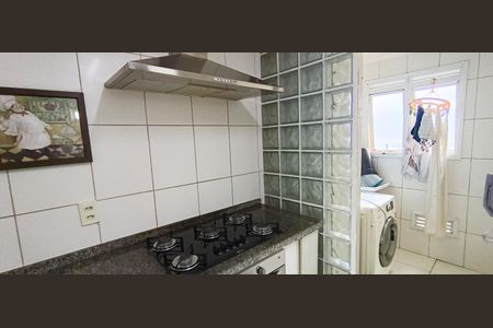 Apartamento para alugar com 70m², 2 quartos e 1 vagaCozinha 