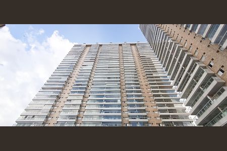 Apartamento para alugar com 70m², 2 quartos e 1 vagaFachada