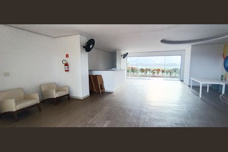 Apartamento para alugar com 70m², 2 quartos e 1 vagaÁrea comum - Salão de festas