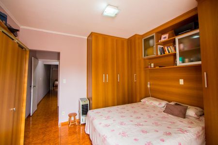 Casa à venda com 122m², 3 quartos e 1 vagaSuíte