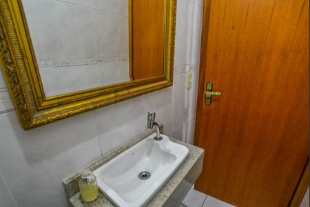 Casa à venda com 274m², 4 quartos e 4 vagasLavabo