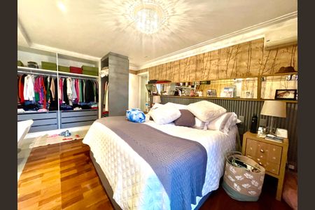 Apartamento à venda com 230m², 5 quartos e 4 vagasSuíte 1