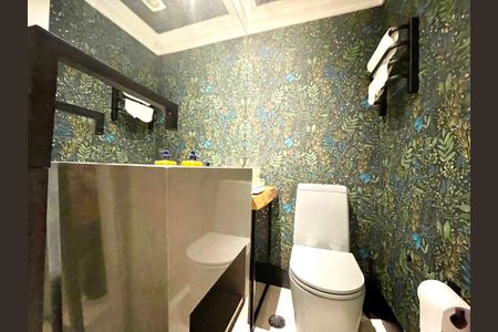 Apartamento à venda com 230m², 5 quartos e 4 vagasLavabo