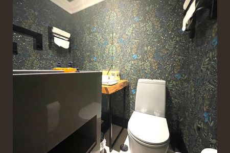 Apartamento à venda com 230m², 5 quartos e 4 vagasLavabo