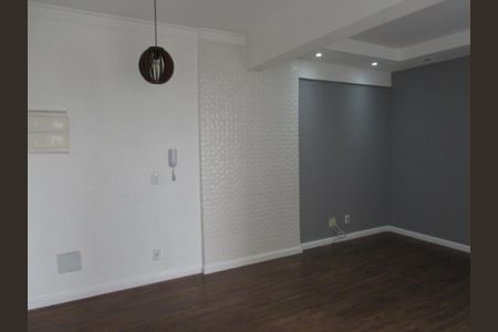 Apartamento à venda com 58m², 2 quartos e 1 vaga Apartamento à venda com 58m², 2 quartos e 1 vagaSala