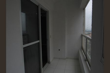 Apartamento à venda com 58m², 2 quartos e 1 vaga Apartamento à venda com 58m², 2 quartos e 1 vagaVaranda