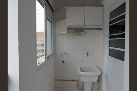 Apartamento à venda com 58m², 2 quartos e 1 vaga Apartamento à venda com 58m², 2 quartos e 1 vagaÁrea de Serviço